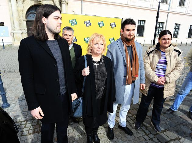 Živi zid predstavio svoju kandidatkinju za županicu