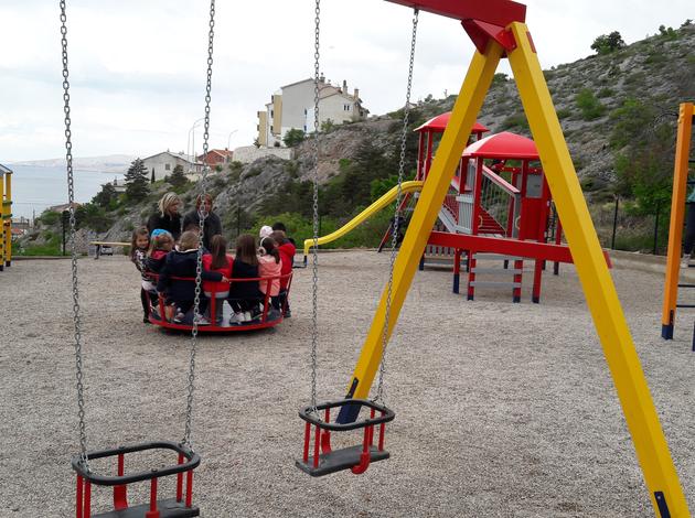 Senj dječje igralište