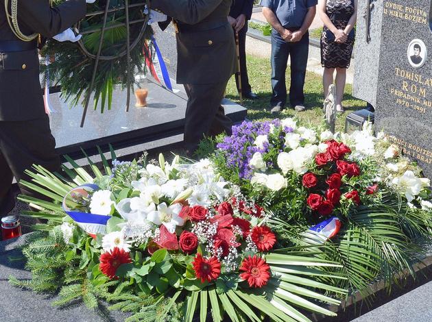 Obljetnica napada na policijsku postaju u Glini