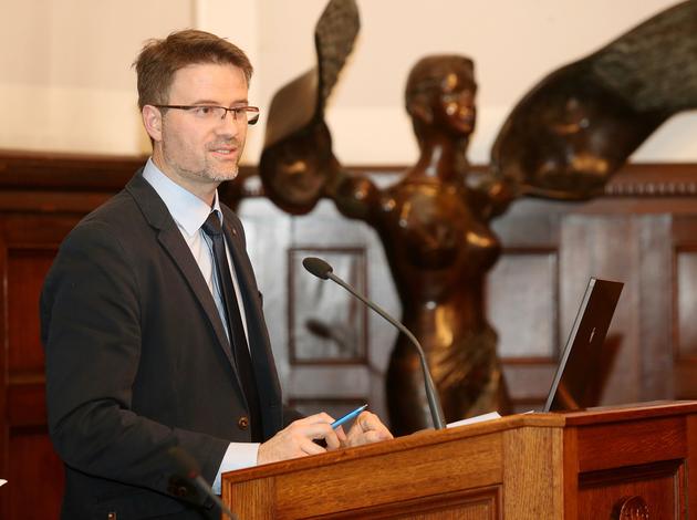 Zvonimir Savić, direktor u HGK