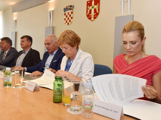Potpisivanje ugovora o integraciji Opće bolnice i bolnice Hrvatski ponos