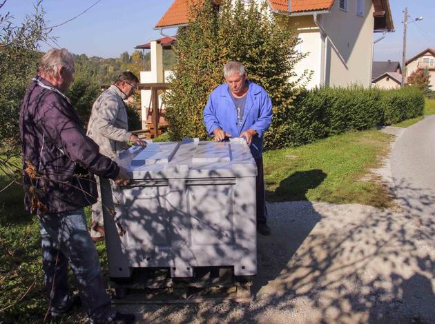 Novi kontejneri u Ivancu