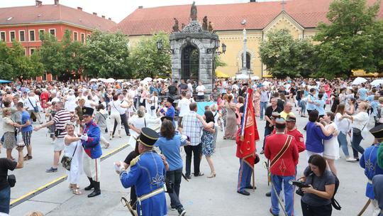 Dan grada Karlovca