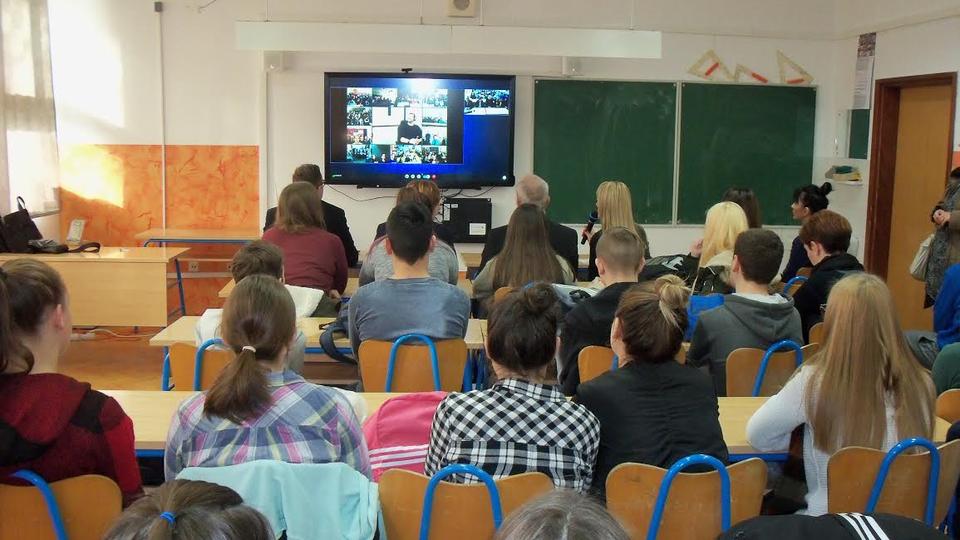 Na satu povijesti u Vukovaru videolinkom sudjelovali učenici iz 24 grada