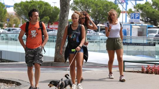 Brojni turisti dan su iskoristili za šetnju Rijekom