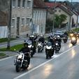 Jedinstveni običaj prvosvibanjske proslave na motociklima u tom je gradu prvi put održan je davne 1920., a u medijima se pod nazivom Moto budnica prvi put spominje 1946.