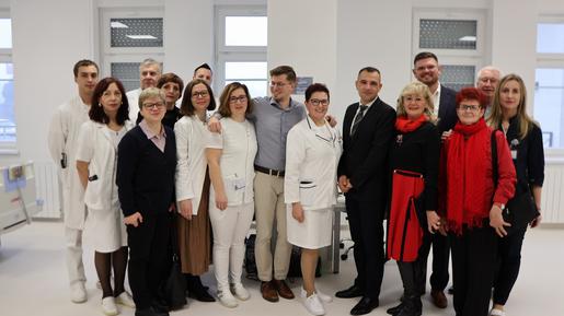 Donatorici su zahvalili ravnatelj Županijske bolnice Čakovec Igor Šegović i voditelj djelatnosti neurologije Boris Hlebec, a okupljenima se obratio i župan Posavec