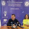 Čak 97 posto studenata koji studij završe na Veleučilištu u Bjelovaru u roku od tri mjeseca pronađe posao, kaže gradonačelnik Hrebak