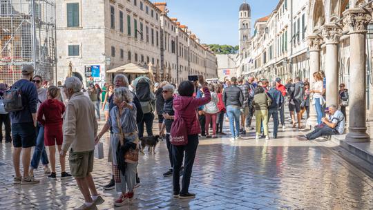 NAJVAŽNIJA turistička nagrada u Hrvatskoj otišla je u Dubrovnik potvrdivši izvrsnost i atraktivnost, ali i napore u postizanju održivog turizma