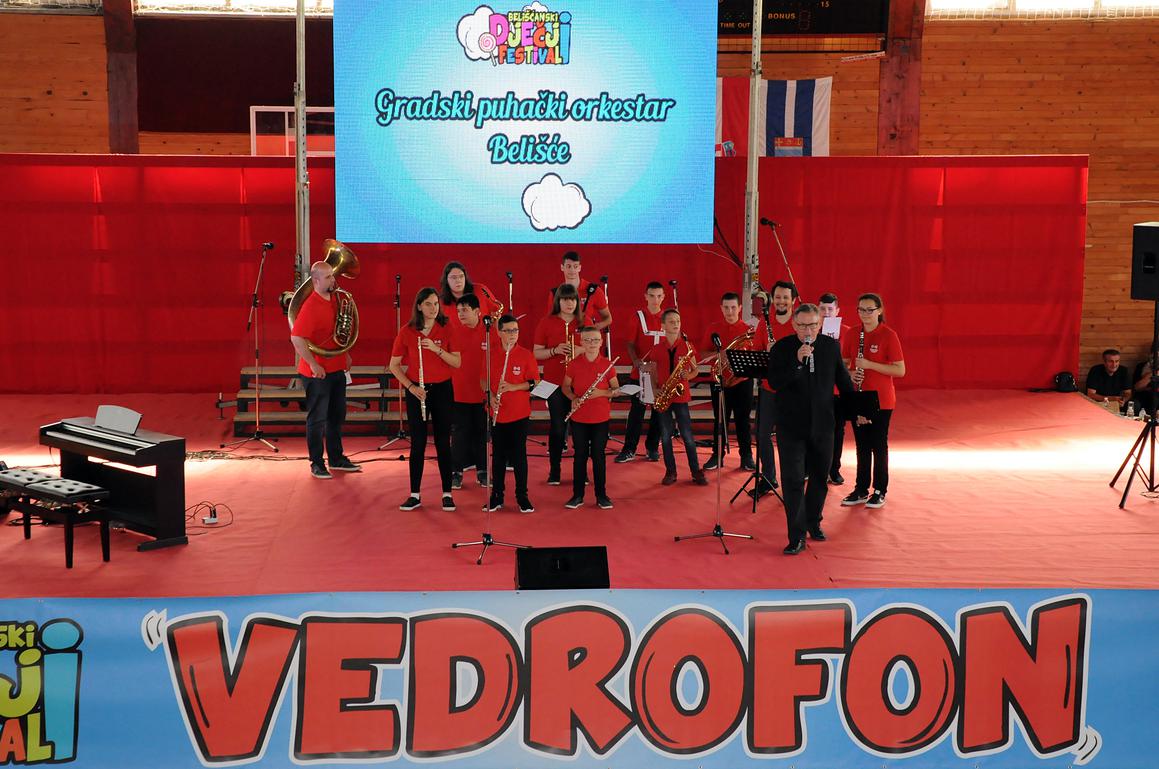 Na Vedrofonu nastupilo 400 malih pjevača