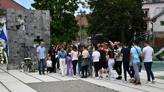 U RATU je u Slavonskom Brodu poginulo 28 djece
