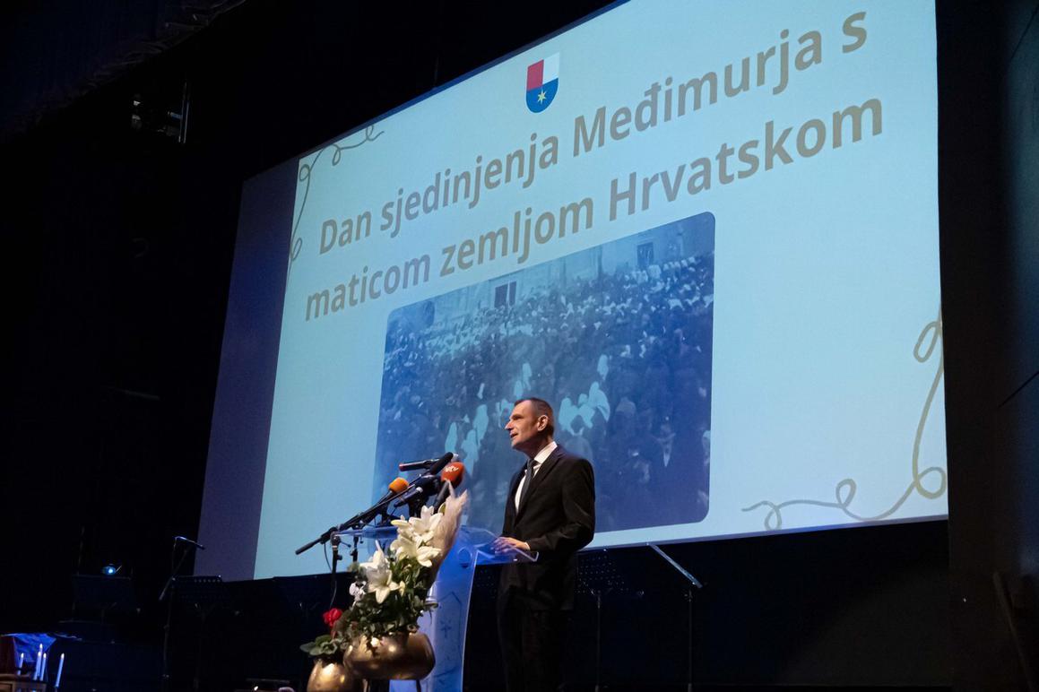 'Povijest nas uči koliko je važna svijest o vlastitoj vrijednosti i identitetu'