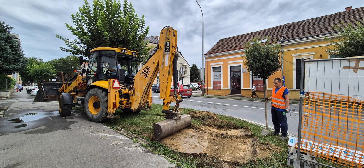 To su vrlo opsežni radovi, radovi koji se rade i u Ulici Matije Gupca na Boriku, kaže Brajdić