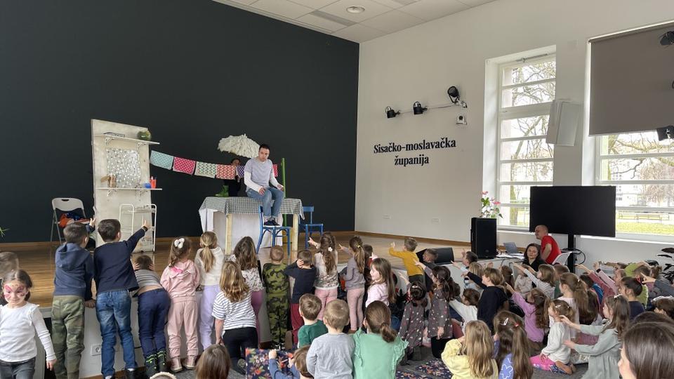 storyeditor/2025-07-18/smz_a_slager_brojne_potpore_i_projekti_za_djecu.jpg