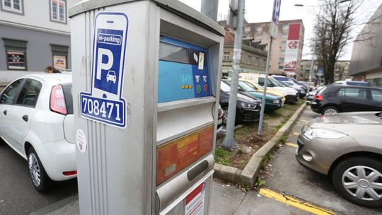 Naplata parkiranja u Karlovcu