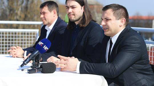 Živi zid predstavio svoje kandidate za gradonačelnika Vukovara