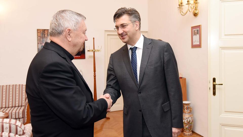 Premijer Andrej Plenković susreo se s varaždinskim biskupom Josipom Mrzljakom