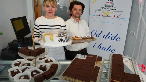 Anita i Mario Brajković su otvorili slastičarnicu u Slavonskom Brodu