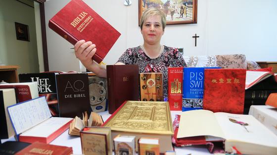 Kolekcionarka Biblija Mirela Vukman
