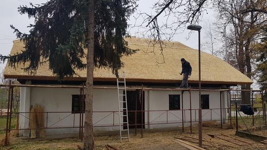 Predrag Goričanec izrađuje ekološke krovove od slame za koju sam sadi žitarice