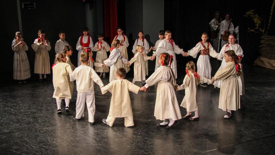 Smotra dječjeg folklora u Velikoj Gorici