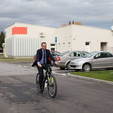 Župan Andrović na biciklu