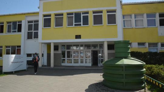 Srednja škola M. A. Reljkovića