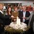 Novinari upalili svijeću nade na adventskom vijencu od češnjaka