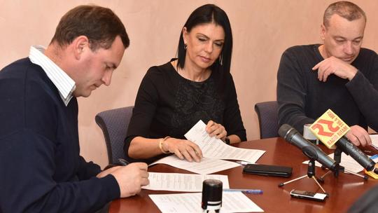Ugovore je potpisala gradonačelnica Vodica Nelka Tomić