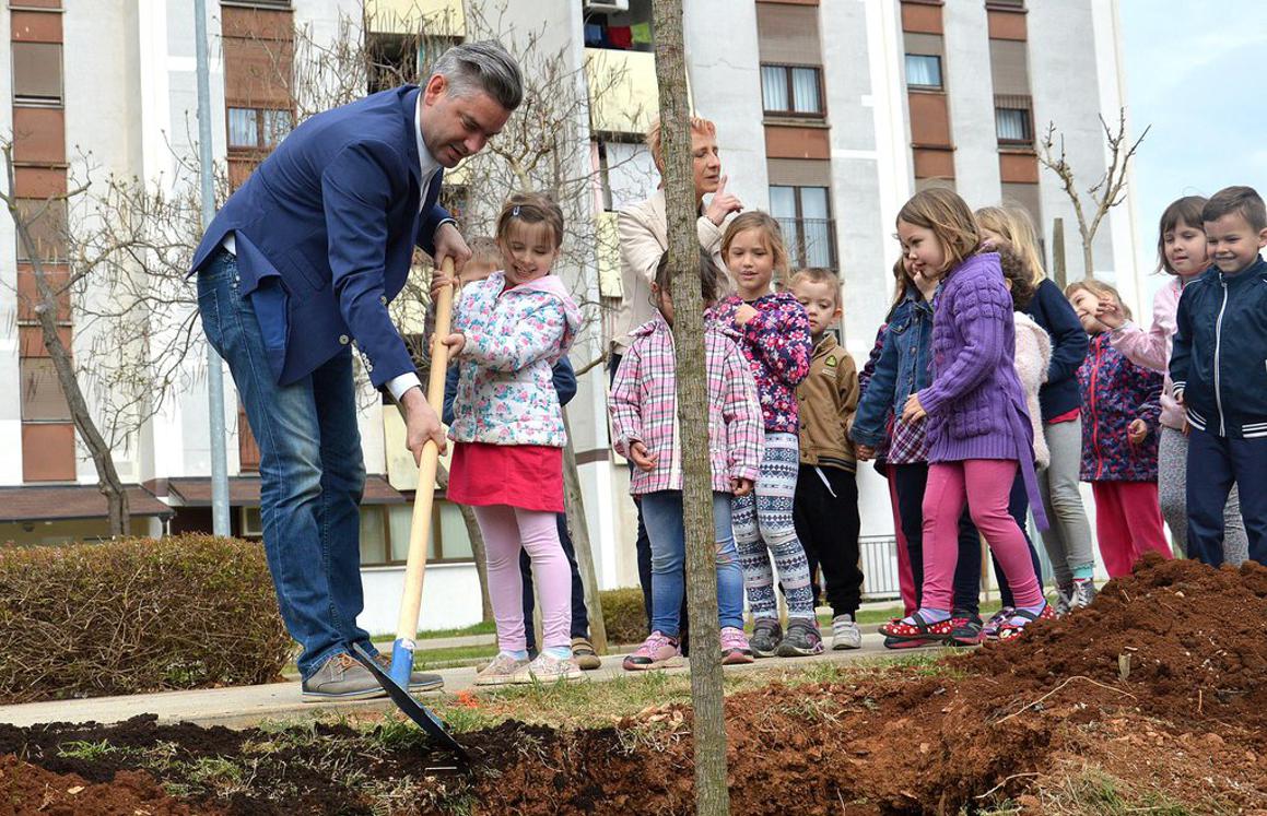 Stabla će saditi mališani u vrtićima i školama, ali i građani u svojim vrtovima