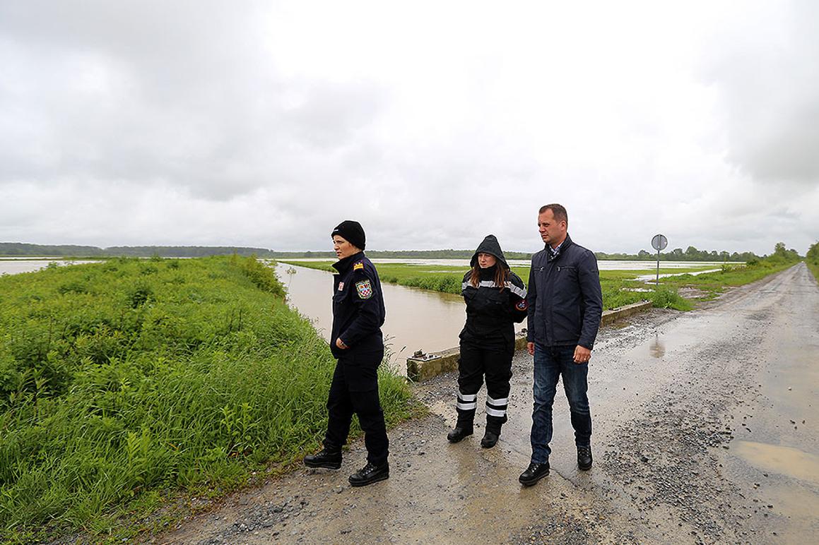 Župan Igor Andrović obišao poplavljena područja