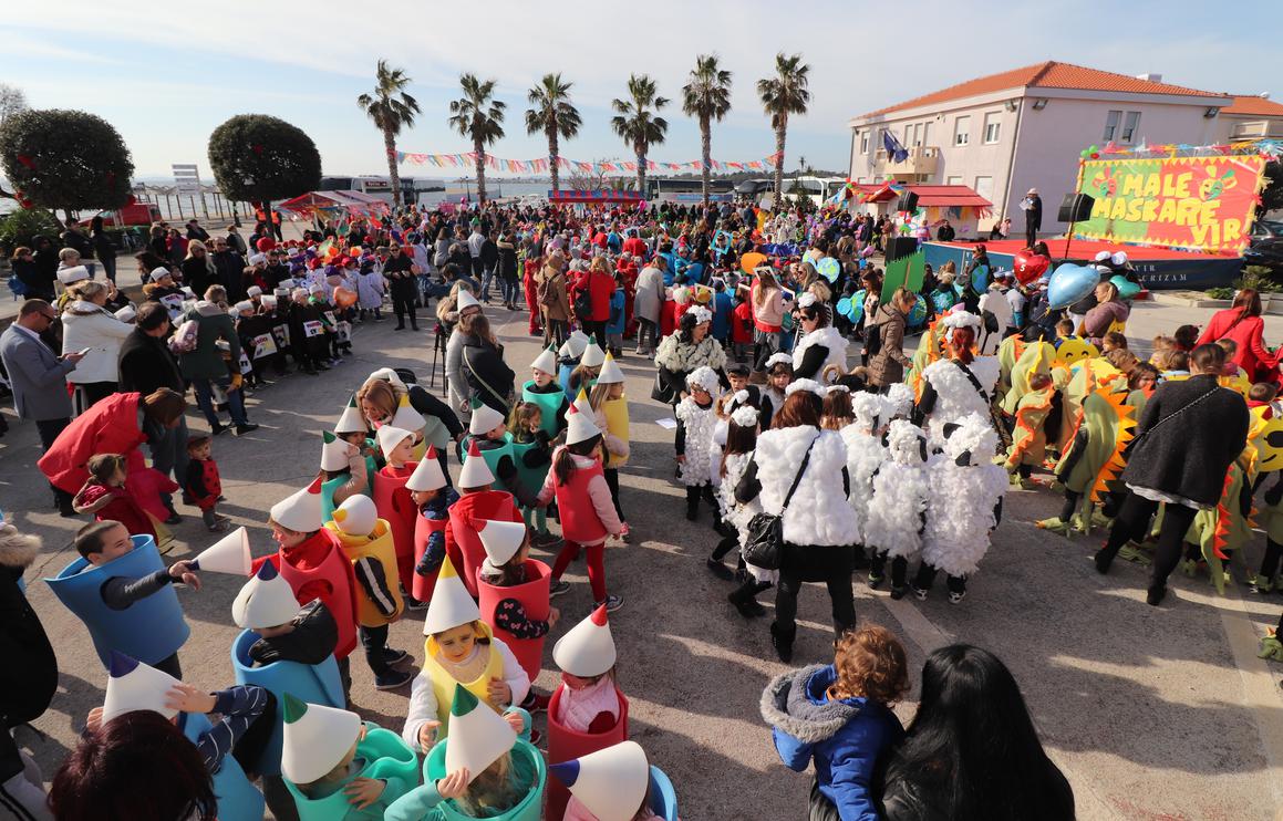 Na virskom karnevaliću sudjelovali mališani iz 30 dječjih vrtića