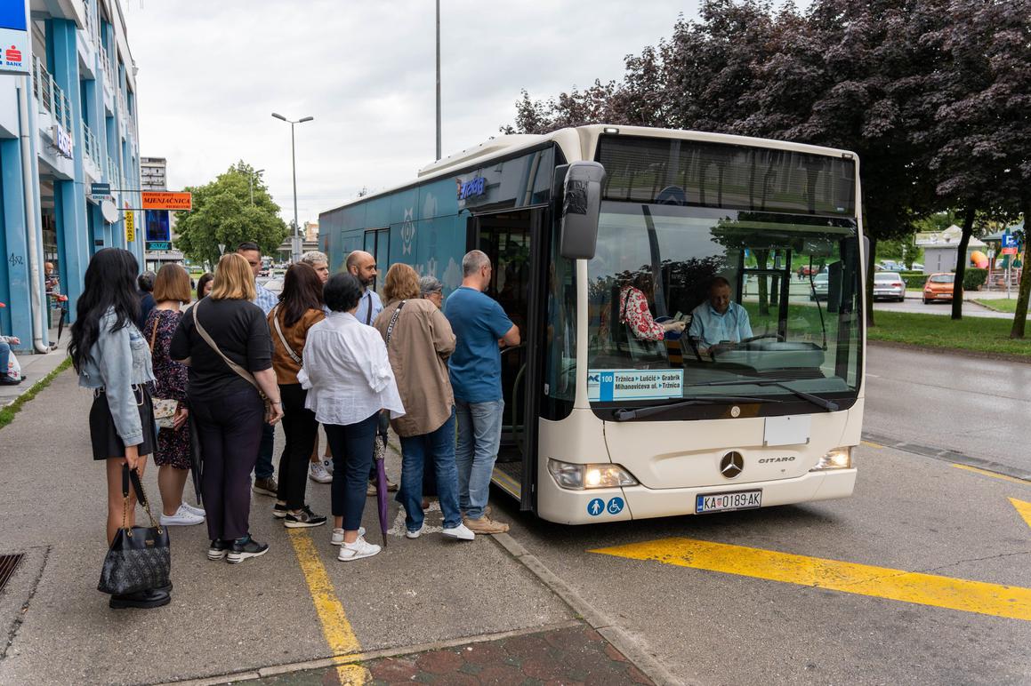 Zbog nižih cijena i više linija javni prijevoz u Karlovcu sve popularniji