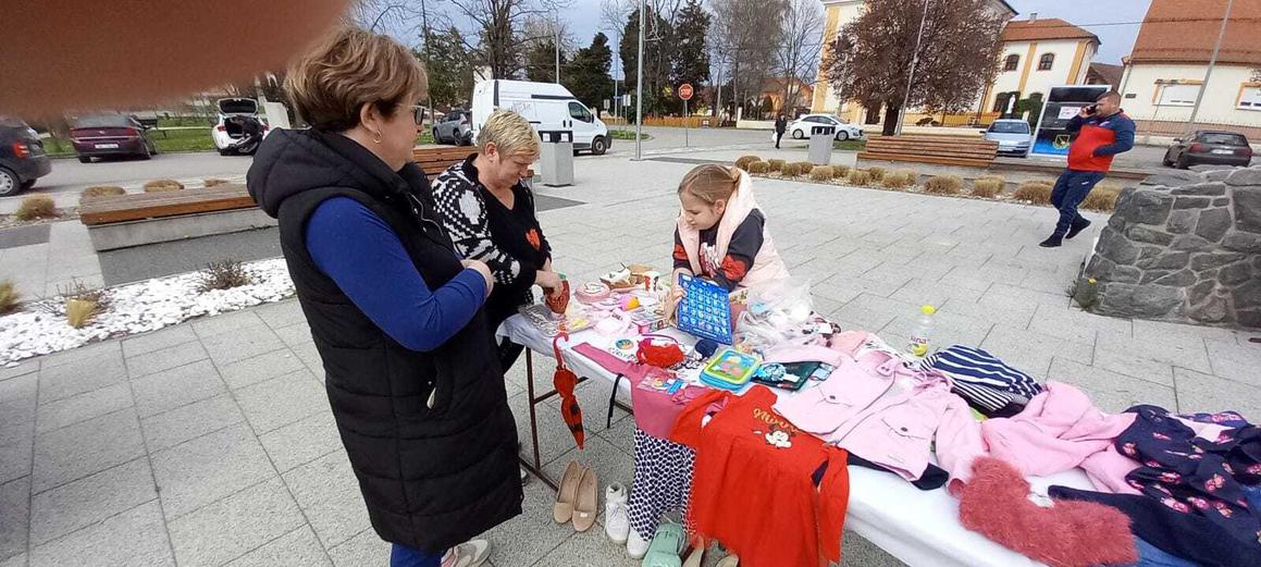 Andrijevački buvljak oživio tradiciju bivšeg nadaleko poznatog vašara