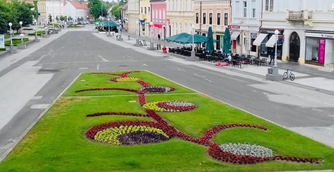 Komunalac diljem grada posadio 11.000 sadnica cvijeća