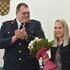 Vatrogascu godine nagradu uručila djevojka kojoj je spasio život