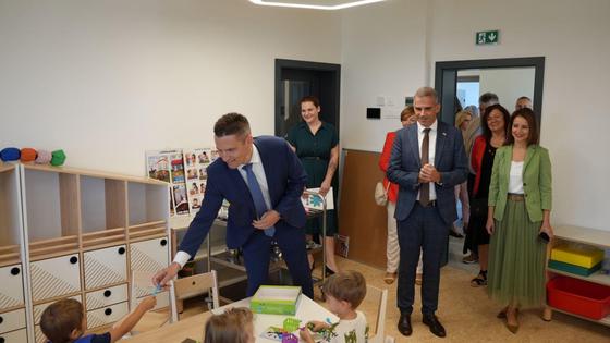 storyeditor/2025-09-27/sisak_a_slager_otvorenje_vrtica.jpg