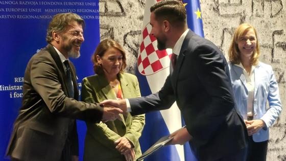 storyeditor/2026-09-24/01-2.jpg