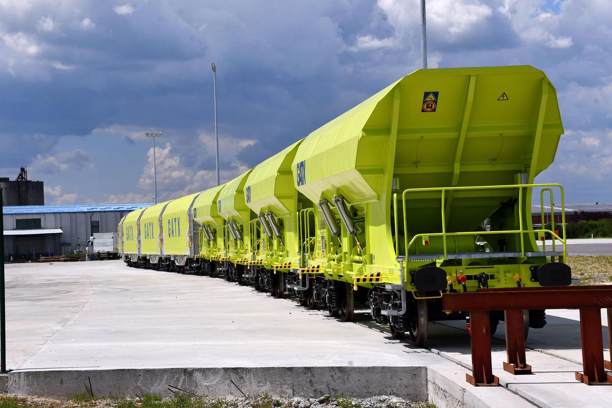 TERMINAL u slavonskobrodskoj riječnoj luci opskrbljivat će plovila klasičnim gorivom te raznim alternativnim vrstama goriva koje ta ista plovila koriste za svoj vlastiti pogon