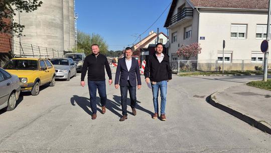 storyeditor/2025-04-18/bj_b_ceste_Ferde_Livadica.jpg