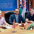 storyeditor/2025-09-12/Potpisivanje_ugovora_o_izgradnji_Centra_za_starije_osobe_uVelikoj_Gorici__7_.jpeg