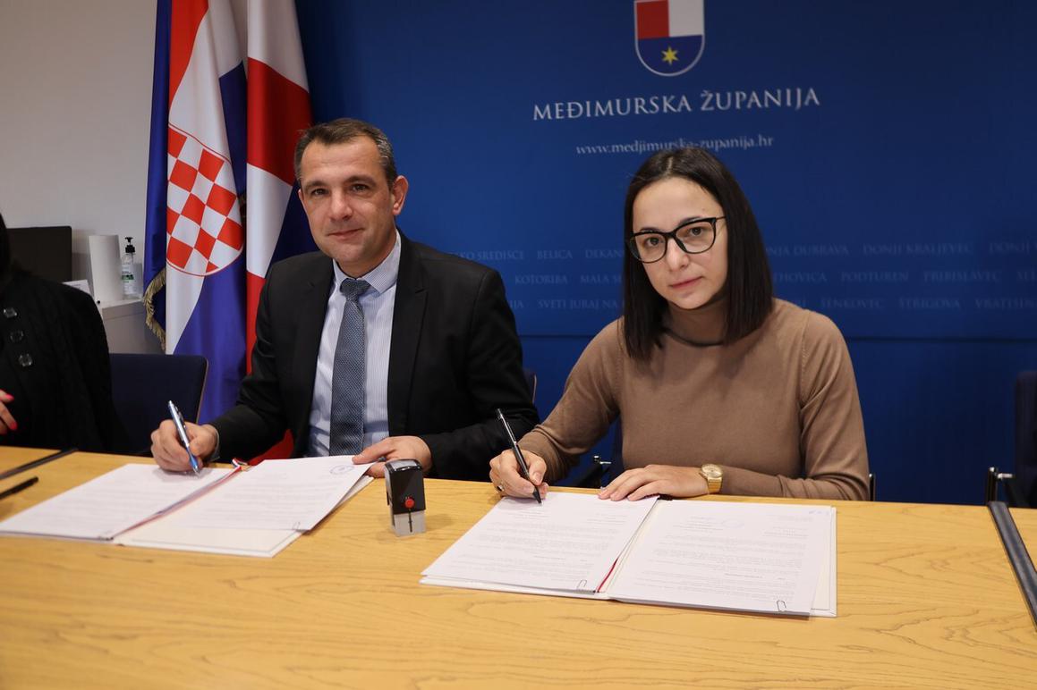 Jedinstveni projekt angažmana pomoćnika u dječjim vrtićima