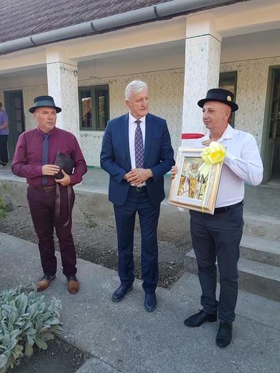 Župan Galić u mjestu Vajska u Vojvodini otvorio Šokačku kuću
