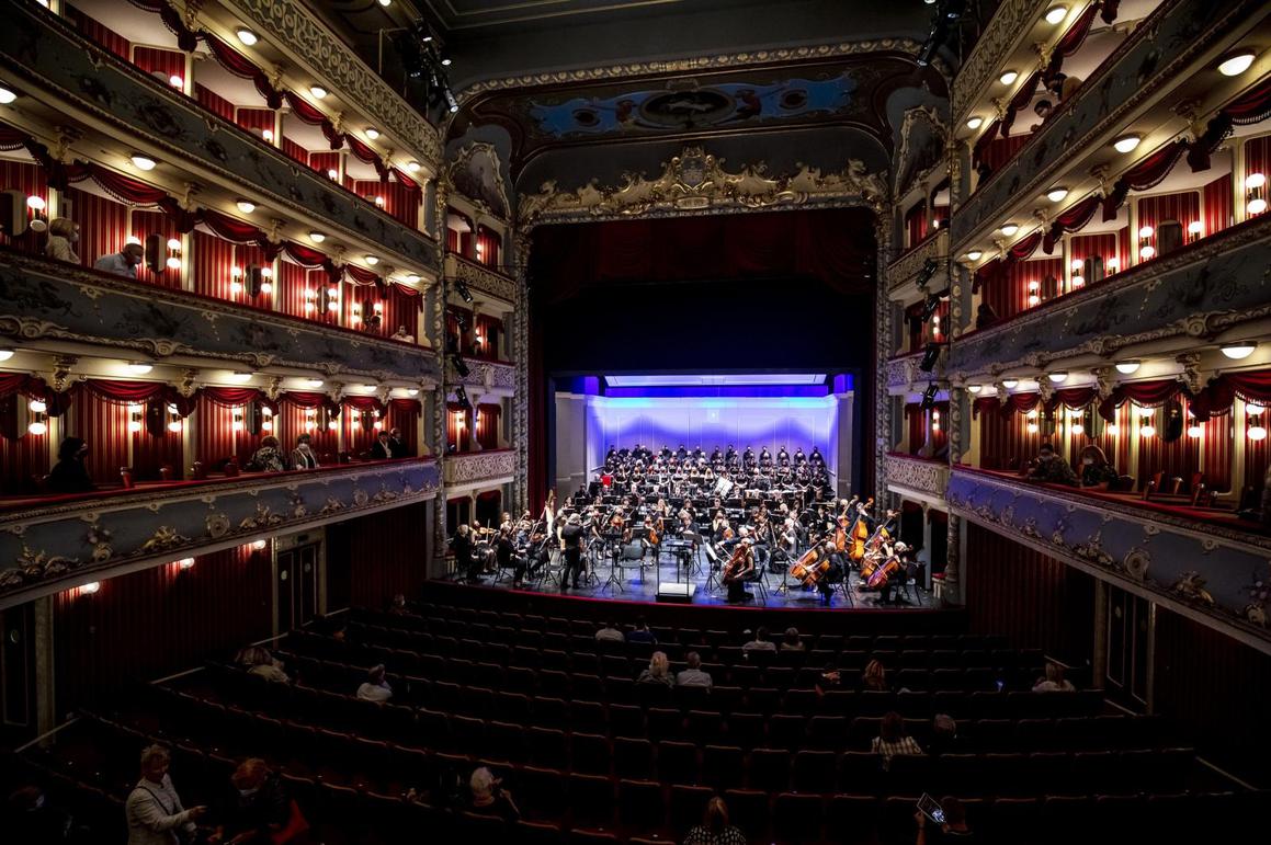 Kazališna sezona HNK Split otvorena je Gala koncertom opernih arija