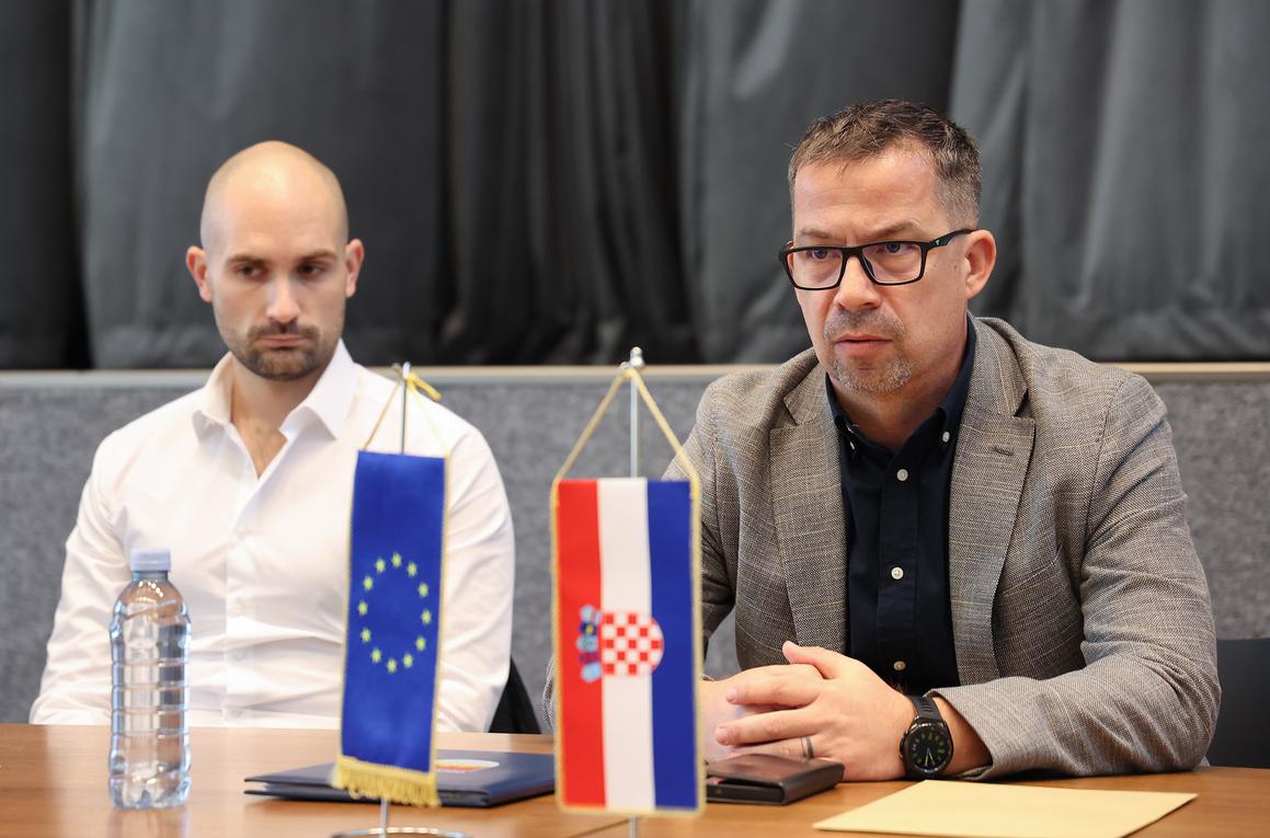 Općina će od iduće godine sama prikupljati i odvoziti otpad