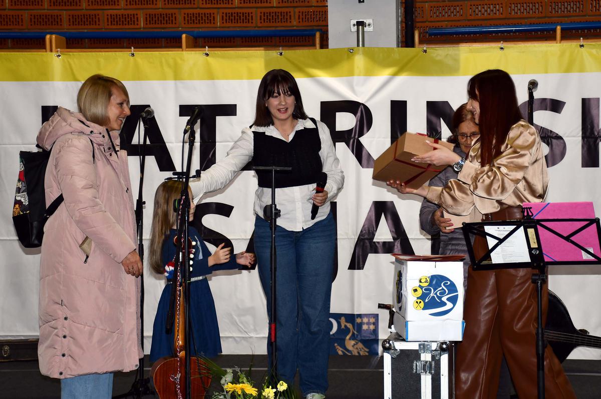 Tisuće posjetitelja imale su priliku razgledati bogatu ponudu tradicijskih proizvoda, rukotvorina, prehrambenih delicija...