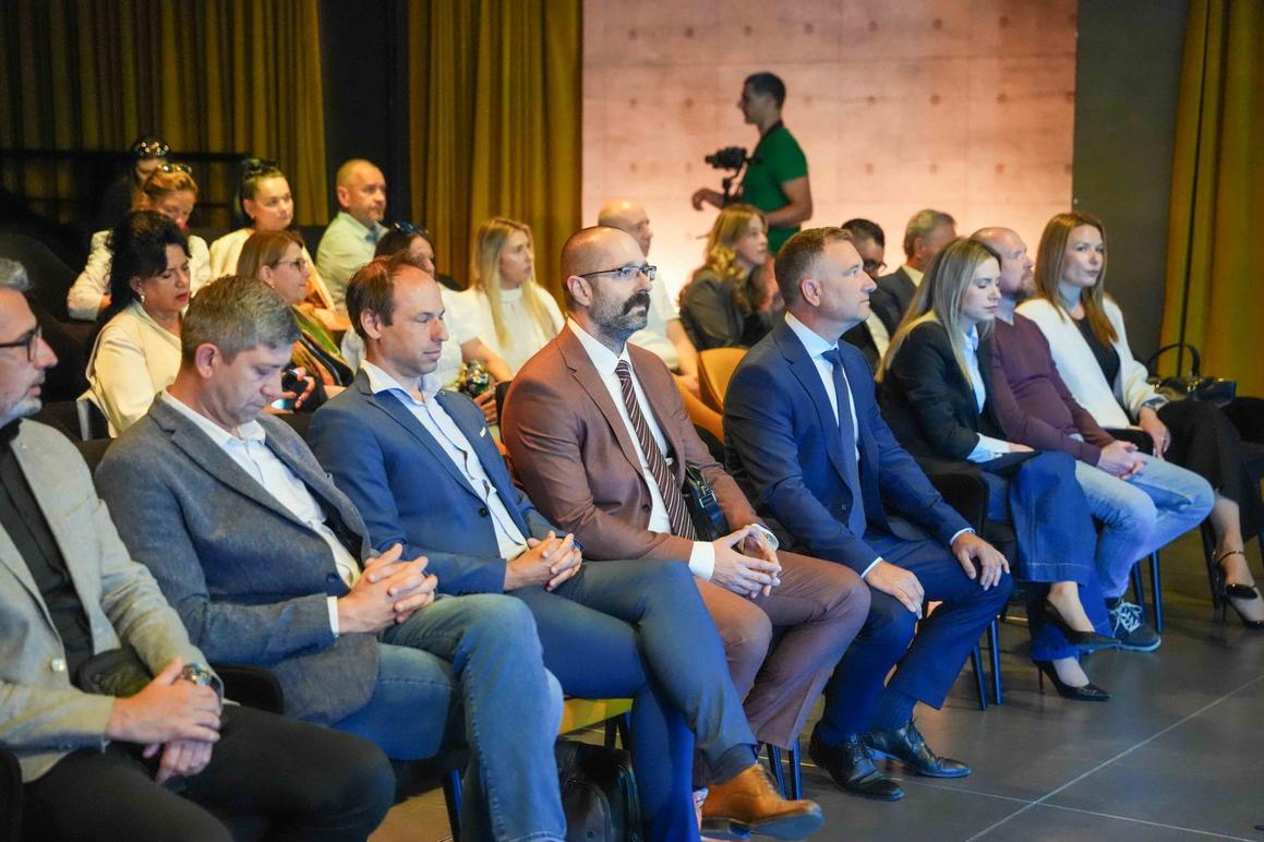 Priprema se infrastruktura za 12 električnih autobusa koji stižu ovoga ljeta