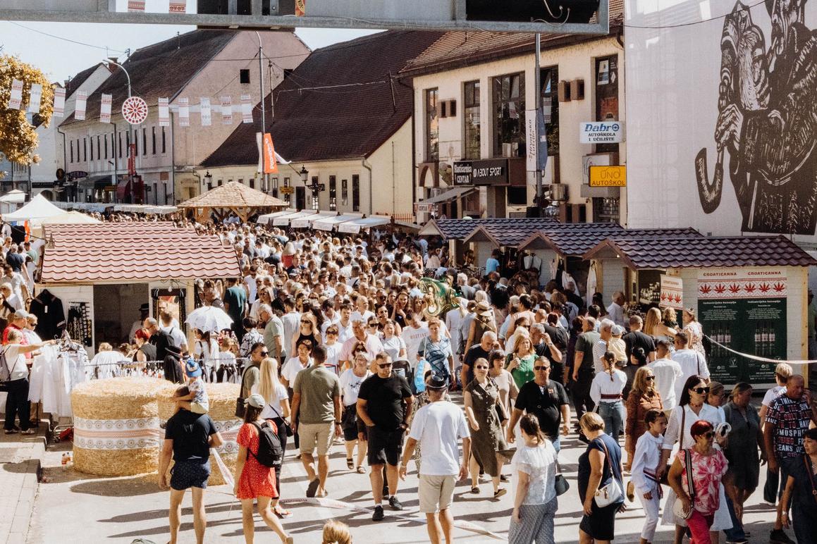 Oko 150.000ljudi posjetilo tradicijsku manifestaciju