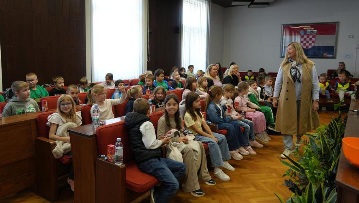 FOTO Klinci na aktualcu s Jakšićem: A kad se budi gradonačelnik?