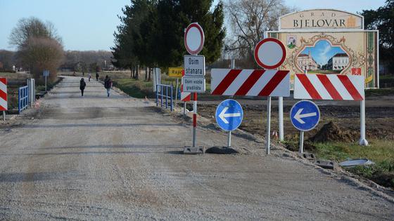 Radovi na proširenju lokalnih cesta od Gudovca do Farkaševca kako bi se mogla otvoriti dionica brze ceste do Zagreba
